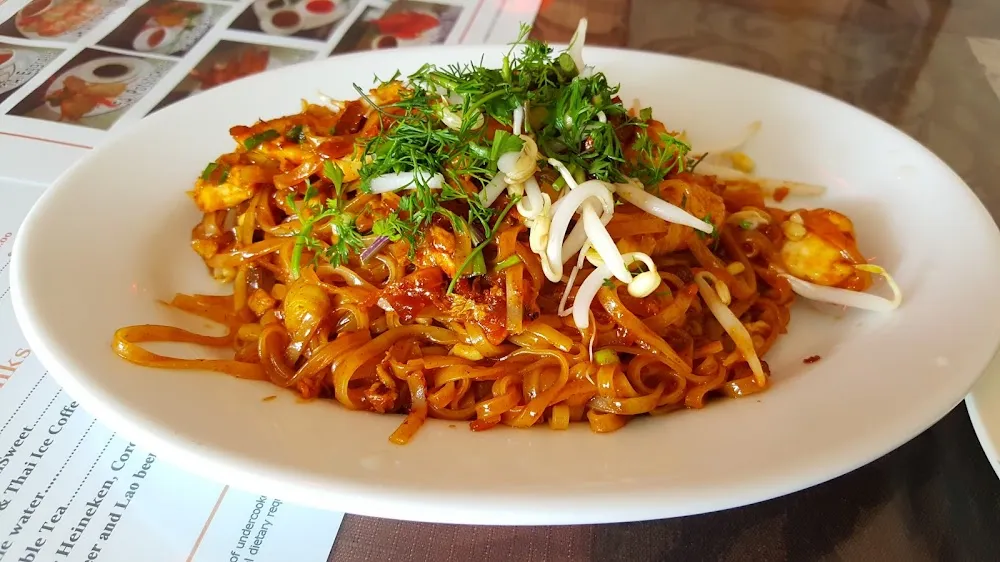 Chicken Pad Thai